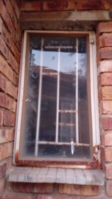 4mm window glass repairs in Johannesburg by GET Glass